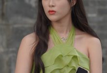 都市丽人绿色性感挂脖荷叶边街拍裙装 【191P-1.95G】-套图岛