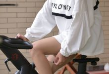 [IESS异思趣向] 普惠集 125 -茜 – 浓密的脚毛-套图岛