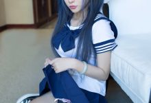 双马尾cosplay可爱学生妹-套图岛