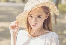 清纯少女夏日清凉街头唯美写真图片-套图岛