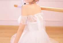 白纱美女蕾丝透视性感诱人写真-套图岛