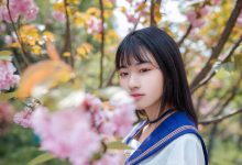 长发美女清新迷人户外写真图片-套图岛