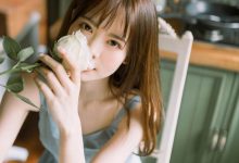 吊带裙美女复古文艺写真图片-套图岛