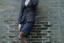 [IESS异思趣向] 2022.04.25 丝享家1070：小婕《红鞋职业装》[88P／116MB]-套图岛