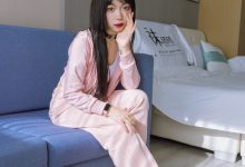 [BoBoSocks袜啵啵]NO.141 周周-运动鞋、白棉袜、裸足[140P+1V／5.57GB]-套图岛