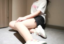 [誉铭传媒]袜足摄影 2022年《2022微信群第2套》[83P+1V／896MB]-套图岛