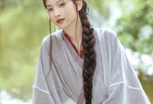 [YITUYU艺图语]2022.12.20 住山不记年，看云即是仙 二一芝[22+1P／142MB]-套图岛