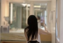 俏妞qiaoniuTT - 束带丝袜蜜桃臀[44P-235MB]-套图岛