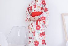 物恋传媒 No.2385 菜菜-木屐、短白丝、裸足、和服浴衣、裸足[241P-1V-4.67G]-套图岛