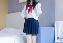 BoBoSocks袜啵啵 No.642 甜甜圈-过膝靴、板鞋、白棉袜、薄黑丝 [152P1V-7.23GB]-套图岛